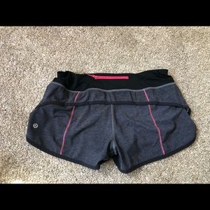 Lululemon speed shorts Sz 6 grey pink 3’ inseam